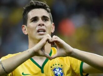 হৃদরোগে আক্রান্ত হয়ে মাত্র ৩৪ বছর বয়সে ফুটবল থেকে অবসরে অস্কার