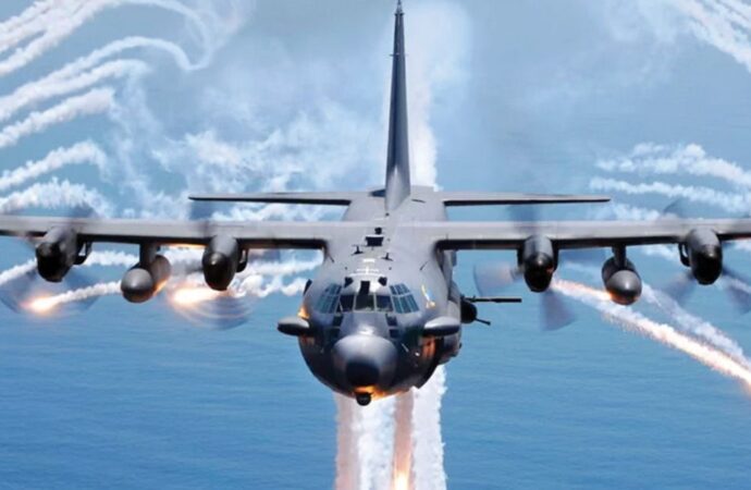 ইরান ভূপাতিত করল মার্কিন সি-১৩০ বিমান