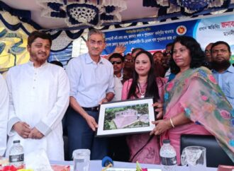 পানিসম্পদ মন্ত্রীর খাল দখলকারীদের বিরুদ্ধে কঠোর ব্যবস্থার হুঁশিয়ারি