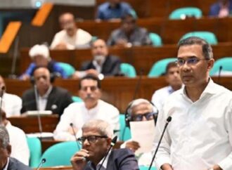 প্রতিরক্ষা ব্যবস্থা শক্তিশালী করতে আধুনিক সশস্ত্র বাহিনী গড়ে তুলছে সরকার: প্রধানমন্ত্রী