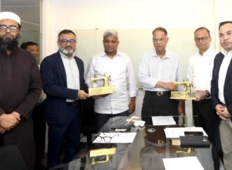 মন্ত্রীর সঙ্গে বিজিএমইএ’র বৈঠকে পোশাক শিল্পে নিরবচ্ছিন্ন জ্বালানি সরবরাহের আহ্বান