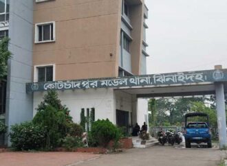 কোটচাঁদপুরের পুকুরে ভাসতে দেখা গেল কিশোরীর লাশ