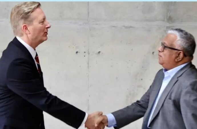 পররাষ্ট্র সচিবের সঙ্গে মার্কিন বিশেষ দূতের সাক্ষাৎ