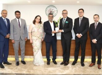 প্রধানমন্ত্রীর বিশেষ সহকারীর সঙ্গে ডিএসই’র বৈঠক