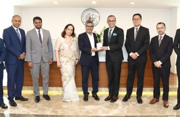 প্রধানমন্ত্রীর বিশেষ সহকারীর সঙ্গে ডিএসই’র বৈঠক