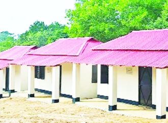 বেড়ায় আশ্রয়ণ প্রকল্পে মাদকসেবীদের আড্ডা, আতঙ্কে বাসিন্দারা