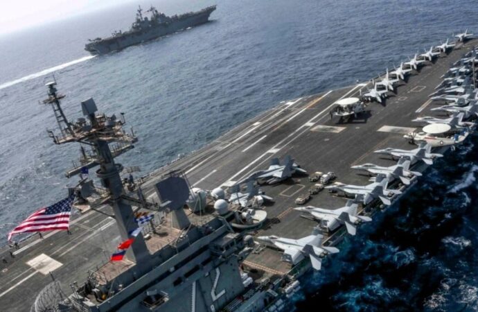 মধ্যপ্রাচ্যের দিকে যুক্তরাষ্ট্রের রণতরী, পাল্টা হামলার হুঁশিয়ারি ইরানের