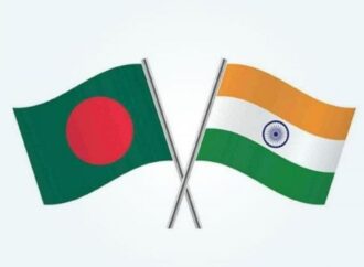 বাংলাদেশ থেকে কূটনীতিকদের পরিবার প্রত্যাহার করছে ভারত