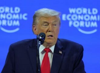 গ্রিনল্যান্ড ইস্যুতে শুল্কের হুমকি থেকে পিছু হটলেন ট্রাম্প