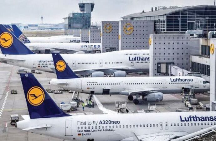 ইরানে হামলার আশঙ্কা, মধ্যপ্রাচ্যে ফ্লাইট বাতিলের হিড়িক