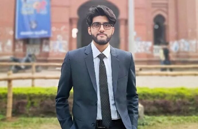 ঢাবি ভর্তি পরীক্ষায় প্রথম হওয়া অনন্যের মরদেহ উদ্ধার