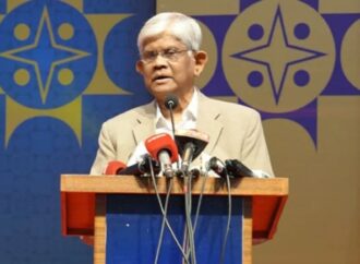 নির্বাচিত সরকারের জন্য অর্থনীতির গতিপথ হবে অত্যন্ত চ্যালেঞ্জিং: অর্থ উপদেষ্টা