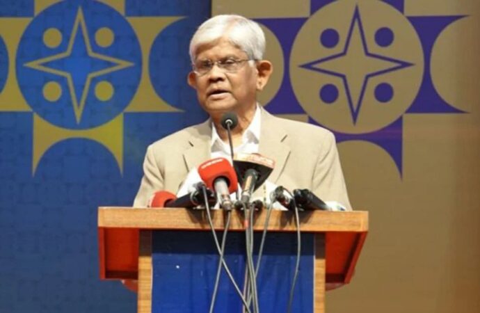 নির্বাচিত সরকারের জন্য অর্থনীতির গতিপথ হবে অত্যন্ত চ্যালেঞ্জিং: অর্থ উপদেষ্টা