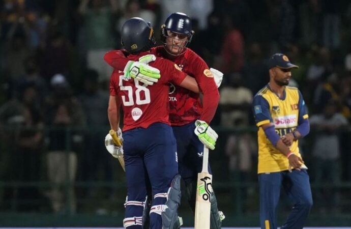 টানা ১০ হারের লজ্জা শ্রীলঙ্কার, এক ম্যাচ হাতে রেখেই ইংল্যান্ডের সিরিজ জয়