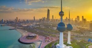 আইন লঙ্ঘনের দায়ে সাড়ে তিন হাজার প্রবাসীকে ফেরত পাঠিয়েছে কুয়েত