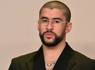 ‘আমরা পশু নই, আমরা আমেরিকান’—ব্যাড বানির সাহসী প্রতিবাদ