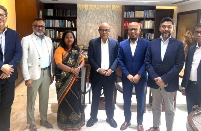 পোশাক শিল্পের সংকট নিরসনে বিজিএমইএ-র জরুরি আর্থিক সহায়তার আবেদন