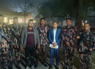 দৌলতপুর সীমান্তে ভারতীয় মদ ও নিষিদ্ধ ট্যাবলেট উদ্ধার