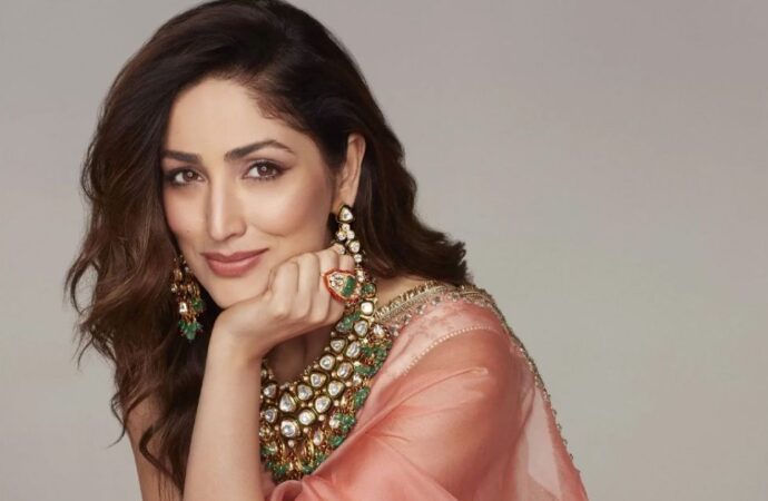 ‘হক’-এর সাফল্যের পর এবার হাজার কোটির ‘ধুরন্ধর’ ফ্র্যাঞ্চাইজিতে ইয়ামি গৌতম