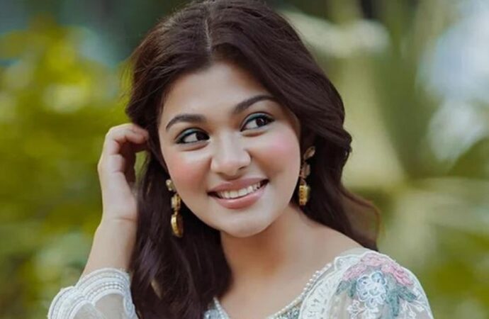 গ্ল্যামার জগতকে বিদায় জানালেন অভিনেত্রী নওবা তাহিয়া