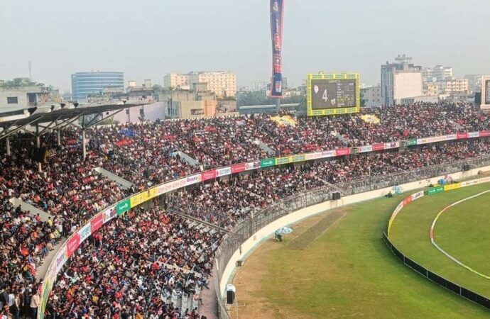 ২০০ টাকায় দেখা যাবে বাংলাদেশ-পাকিস্তান ওয়ানডে সিরিজ