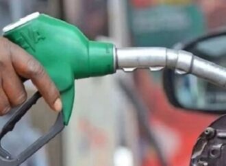 জ্বালানি সংকটের অজুহাত, অতিরিক্ত দামে বিক্রি