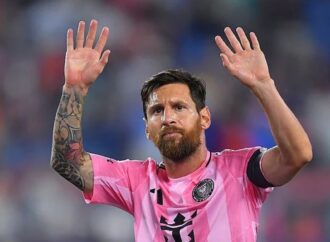 মেসির বিস্ময়কর বেতন ও ১৪৫ কোটি ডলারের ইন্টার মায়ামি