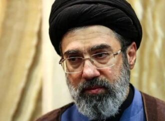 ইরানের সর্বোচ্চ নেতা হিসেবে মোজতবা খামেনির নাম ঘোষণা