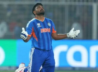 টুর্নামেন্ট সেরার মুকুট সাঞ্জু স্যামসনের মাথায়