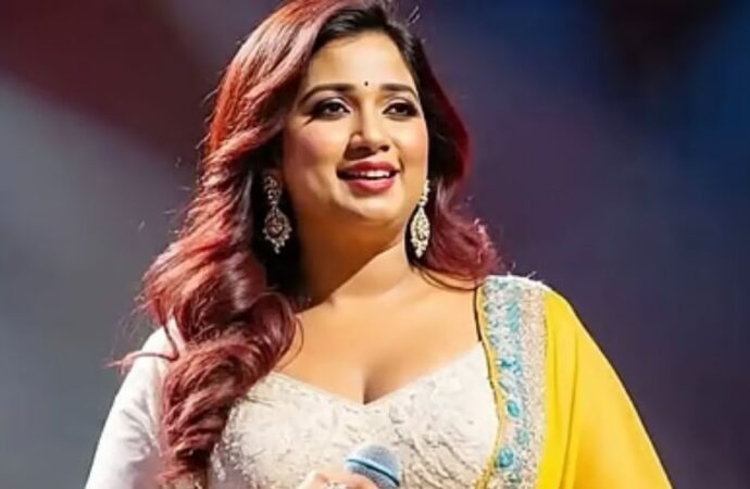 প্রতি গানে রেকর্ড পারিশ্রমিক, উপমহাদেশের দামি নারী কণ্ঠশিল্পী এখন শ্রেয়া ঘোষাল