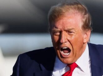 যেসব দেশ সহায়তা করছে না, তাদের দেখে নেব: ট্রাম্প