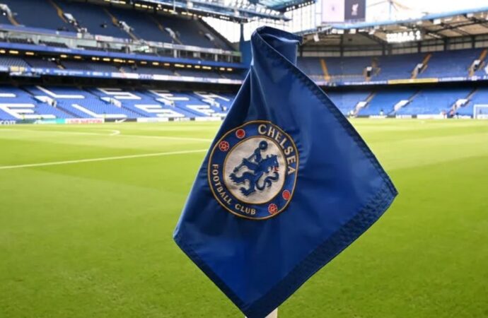 আর্থিক অনিয়মে রেকর্ড জরিমানার মুখে চেলসি, সাথে দলবদলে নিষেধাজ্ঞা