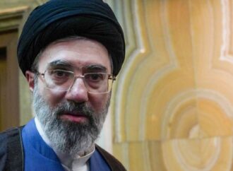 রাশিয়ায় চিকিৎসাধীন ইরানের নতুন নেতা মোজতবা খামেনি