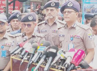 ঈদযাত্রা পরিদর্শন, আইন না জানাও একটা অপরাধ: আইজিপি
