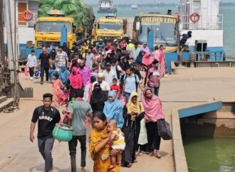 চাপ বাড়লেও নেই ভোগান্তি, ঈদে নাড়ির টানে বাড়ি ফিরছে মানুষ