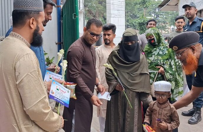 ঈদের দিন ফেনী জেলা কারাগার ২―এ বন্ধীদের স্বজন ও কারাগারে ব্যতিক্রমর্ধী আয়োজন
