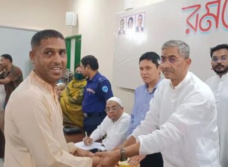 লক্ষ্মীপুরে ১৩৯ অসহায় ও দুঃস্থদের মাঝে আর্থিক সহায়তার চেক বিতরণ