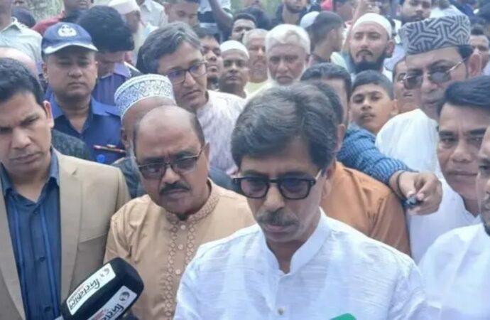 কুমিল্লা দুর্ঘটনাস্থল পরিদর্শন কৃষিমন্ত্রীর, রেলগেট অটোমেশন করার পরিকল্পনা