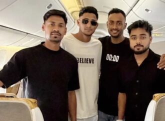 পিএসএল খেলতে দেশ ছাড়লেন মুস্তাফিজ-শরিফুলরা