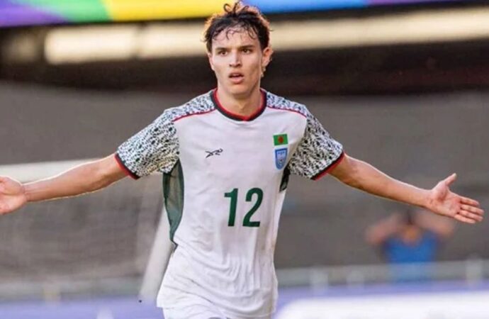 অভিষেকেই রোনান সুলিভানের জোড়া গোল, পাকিস্তানকে উড়িয়ে দিল বাংলাদেশ