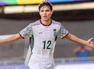 অভিষেকেই রোনান সুলিভানের জোড়া গোল, পাকিস্তানকে উড়িয়ে দিল বাংলাদেশ