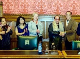 হাউজ অব কমন্সে বাংলা গানের প্রকাশনা উৎসব, মুক্তি পেল রাহাত ফতেহ আলীর ‘প্রেম
পিয়াসা’