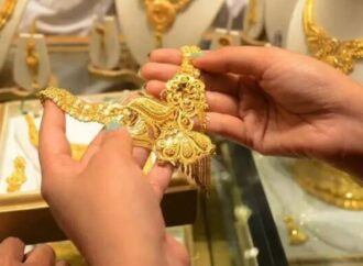 ৭ দফা কমার পর বাড়লো স্বর্ণের দাম