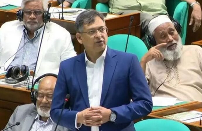 সিইসি সংবিধান লঙ্ঘন ও শপথ ভঙ্গ করেছেন