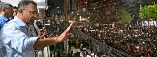 সরকার গঠনের পর প্রথমবার বিএনপির কেন্দ্রীয় কার্যালয়ে তারেক রহমান, নেতা–কর্মীদের
উচ্ছ্বাস