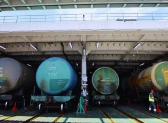 জ্বালানি সংকটে রাশিয়ার রপ্তানি বন্ধ, বাজারে নতুন চাপের আশঙ্কা