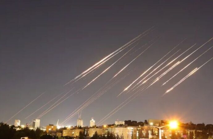 তেল আবিবে মোসাদের সদরদপ্তরে ইরানের হামলা