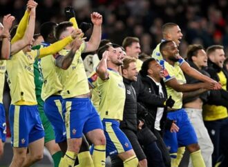 সাউদাম্পটনের কাছে হেরে আর্সেনালের বিদায়, চেলসির ৭ গোলের বিধ্বংসী জয়