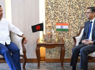 প্রধানমন্ত্রীর সঙ্গে ভারতীয় হাইকমিশনারের বৈঠক