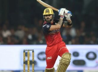 রোহিতকে ছাড়িয়ে শীর্ষে বিরাট, চেন্নাইয়ের বিপক্ষে রান পাহাড় গড়ল বেঙ্গালুরু